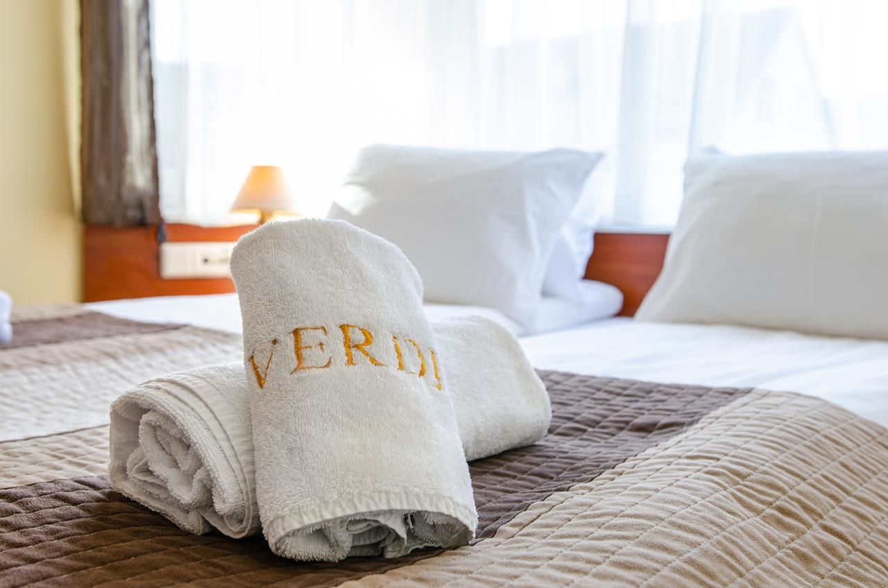 Отели типа «постель и завтрак» Villa Verdi Pleasure & Spa Леба-41