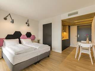 Отели типа «постель и завтрак» Villa Verdi Pleasure & Spa Леба Номер-студио с террасой-2