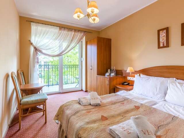 Отели типа «постель и завтрак» Villa Verdi Pleasure & Spa Леба-36