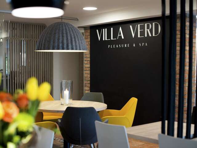 Отели типа «постель и завтрак» Villa Verdi Pleasure & Spa Леба-11
